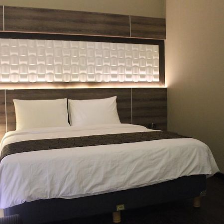 Fontana Hotel Jakarta Eksteriør billede