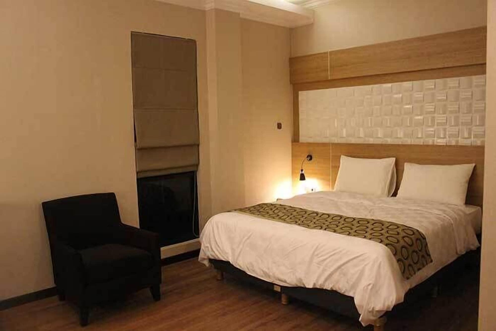 Fontana Hotel Jakarta Eksteriør billede